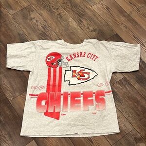 Vintage Kansas City Chiefs Men's Gray and Red T-Shirt
